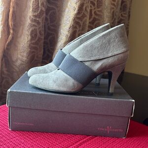 Vince Camuto Suede Gray Heels
